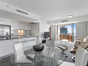 Beautiful 2 bed Ocean Facing Apartment at Sierra Grand